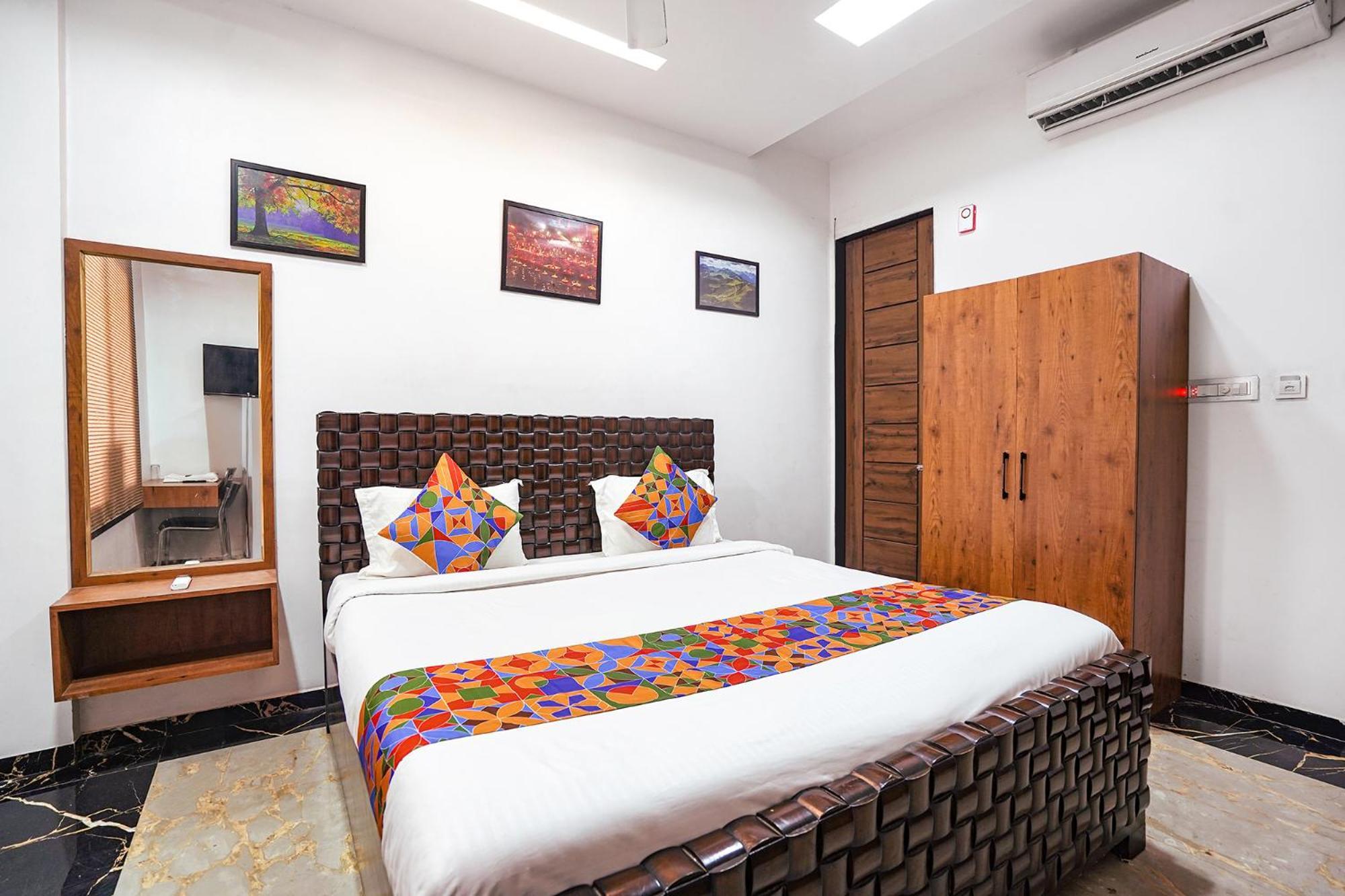 Fabhotel Villa De Benares Екстер'єр фото